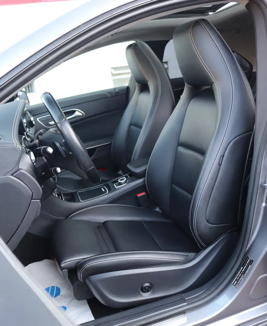 Vehicle image, number 9