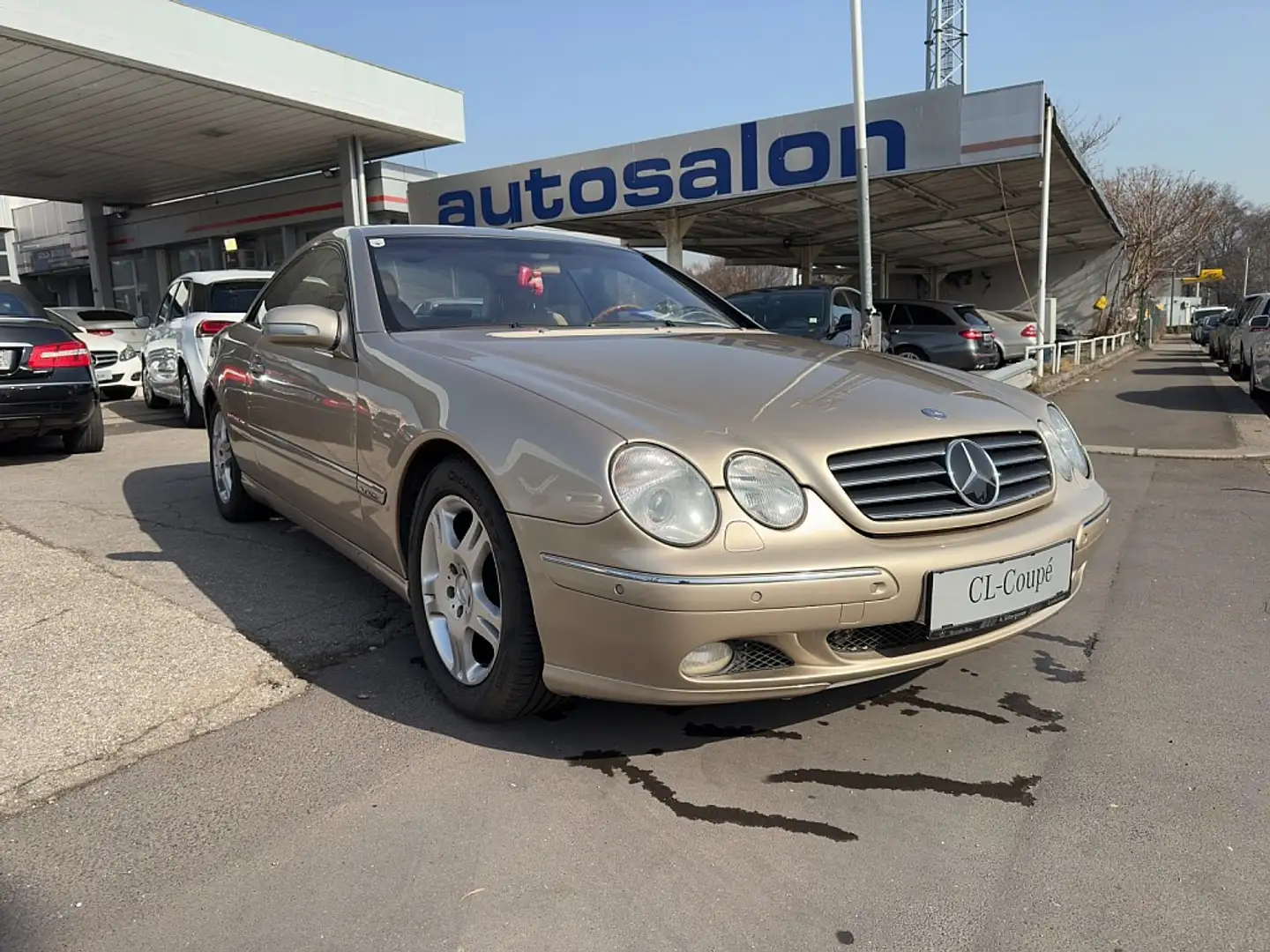 Vehicle image, number 15