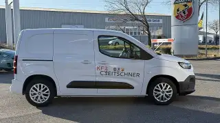 Vehicle image thumbnail, number 8