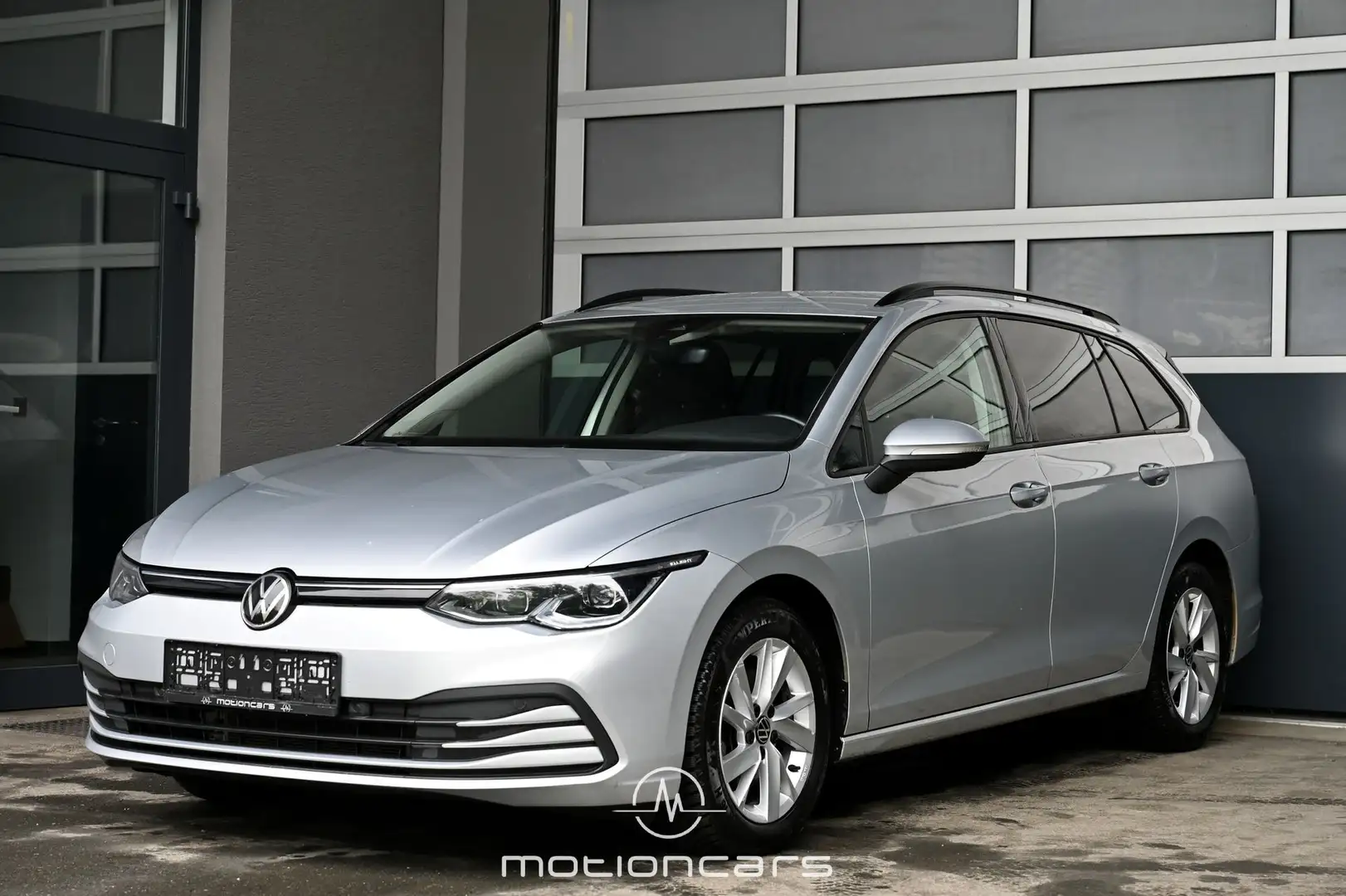 Vehicle image, number 1