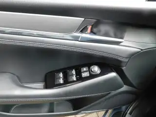 Vehicle image thumbnail, number 10