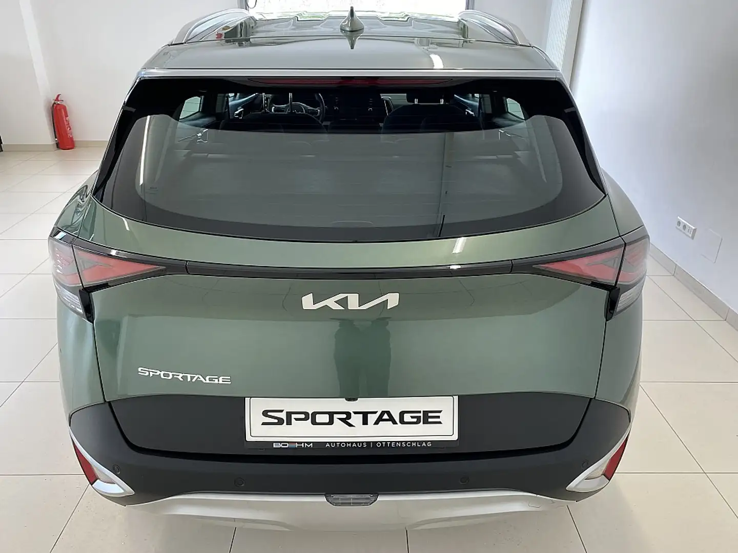 Vehicle image, number 9