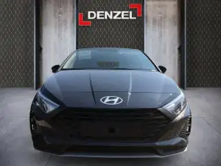 Vehicle image thumbnail, number 6