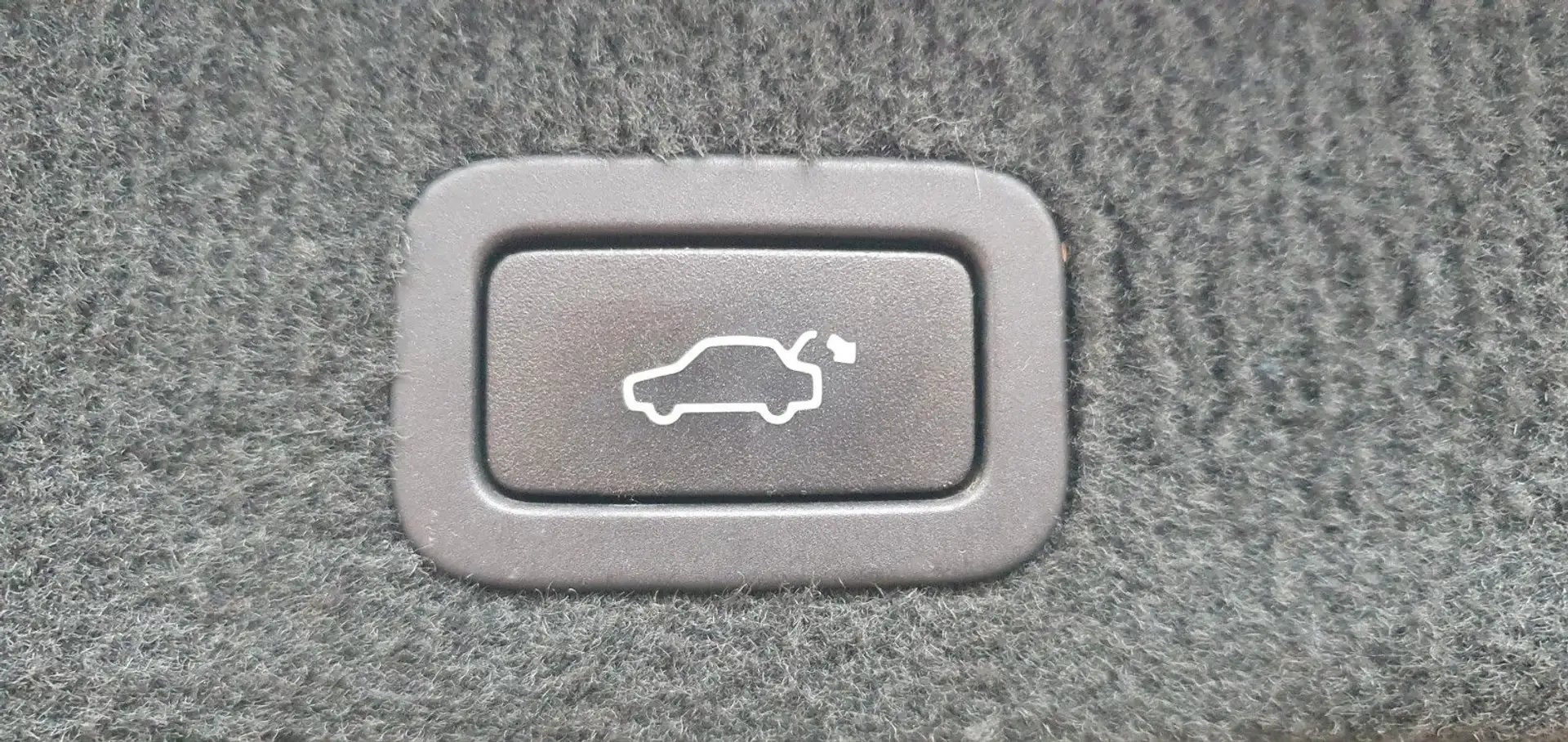 Vehicle image, number 7