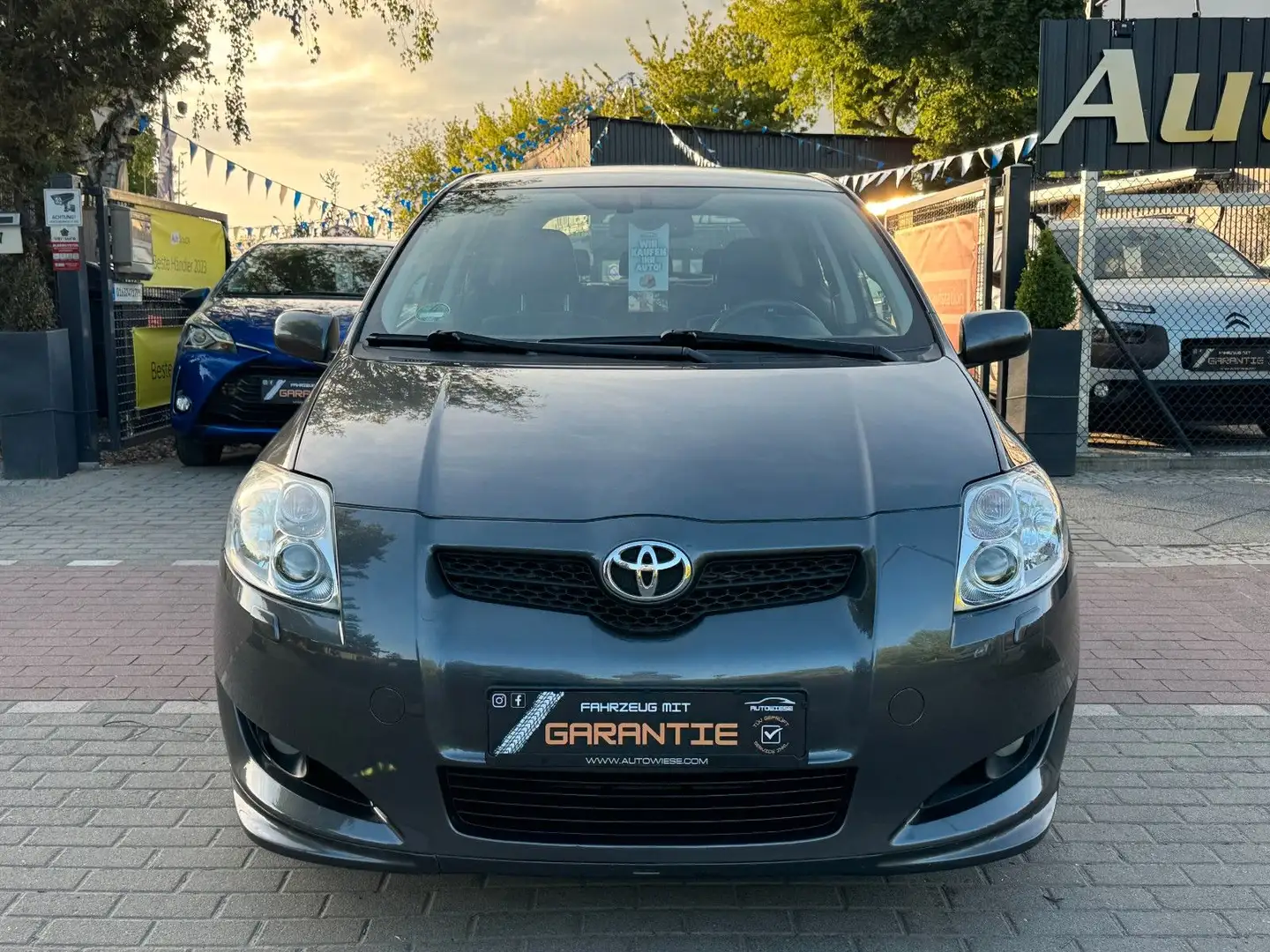 Vehicle image, number 2