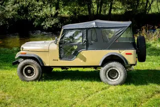 Vehicle image thumbnail, number 10