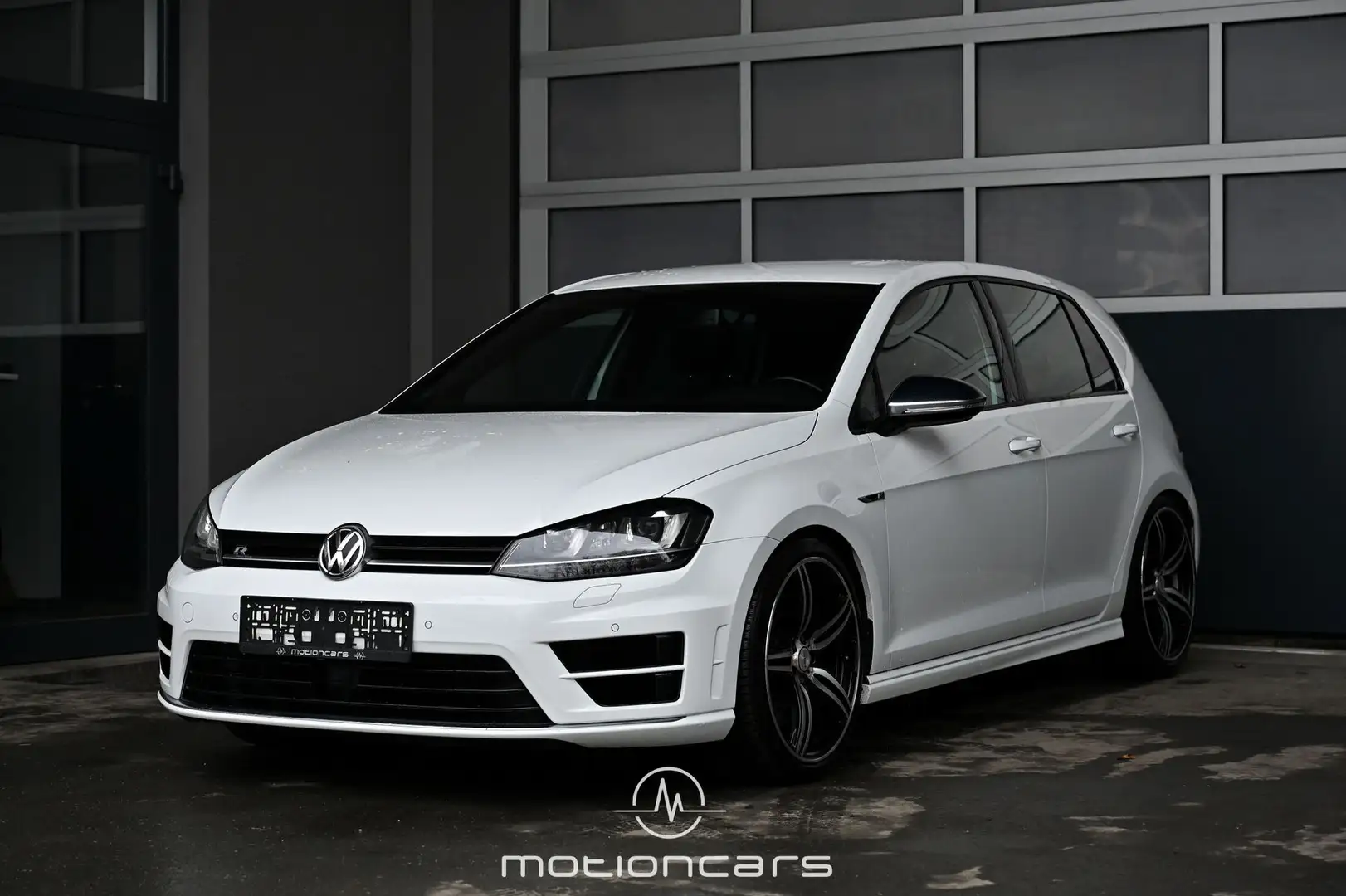 Vehicle image, number 1