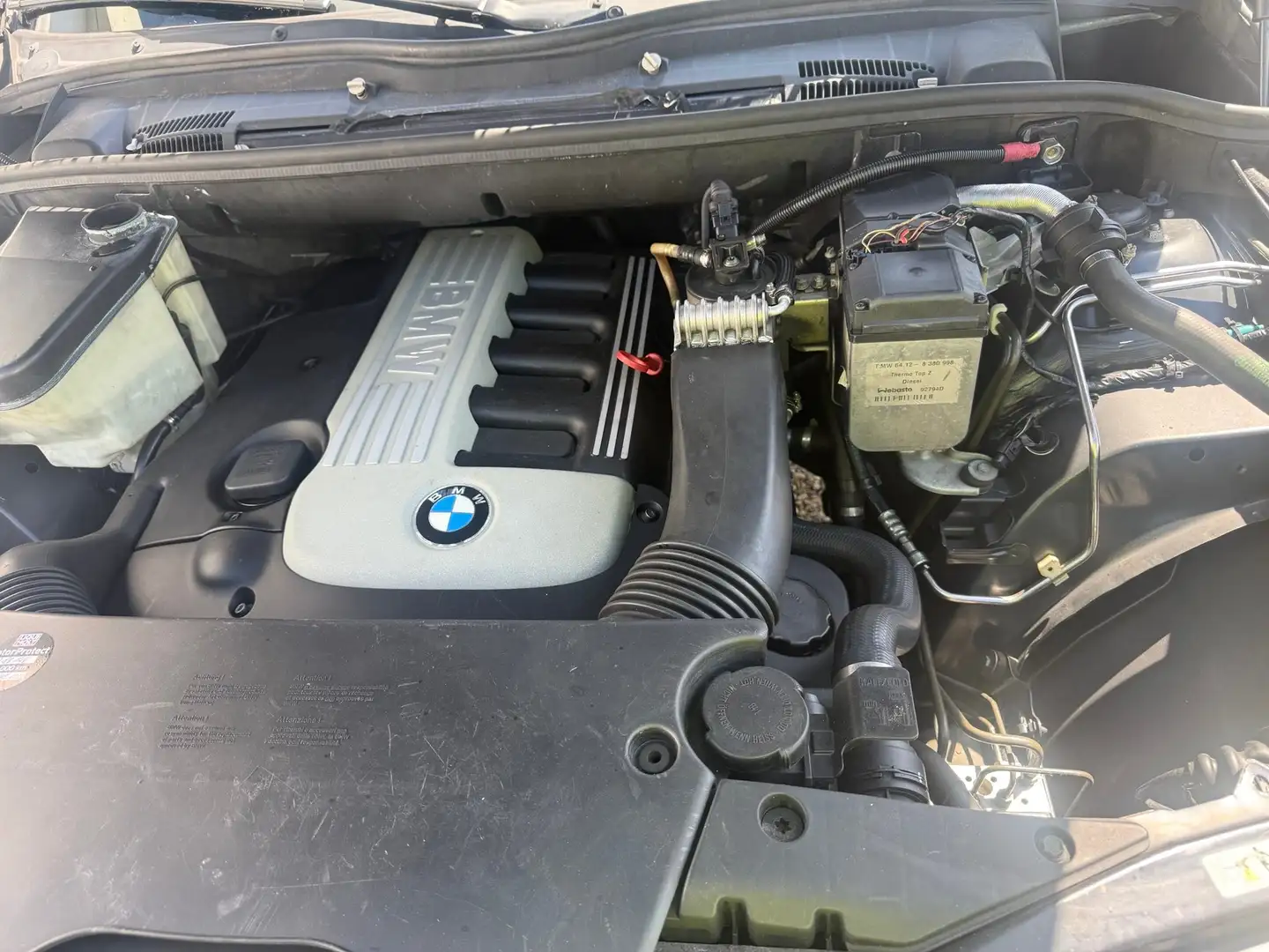 Vehicle image, number 6
