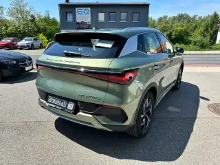 Vehicle image thumbnail, number 5