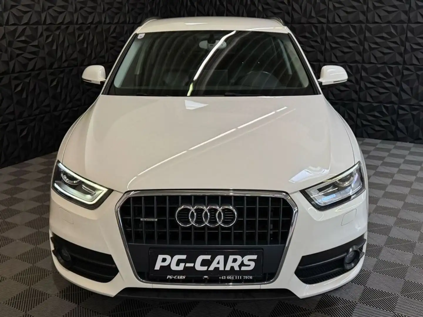 Vehicle image, number 3