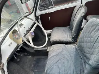Vehicle image thumbnail, number 9