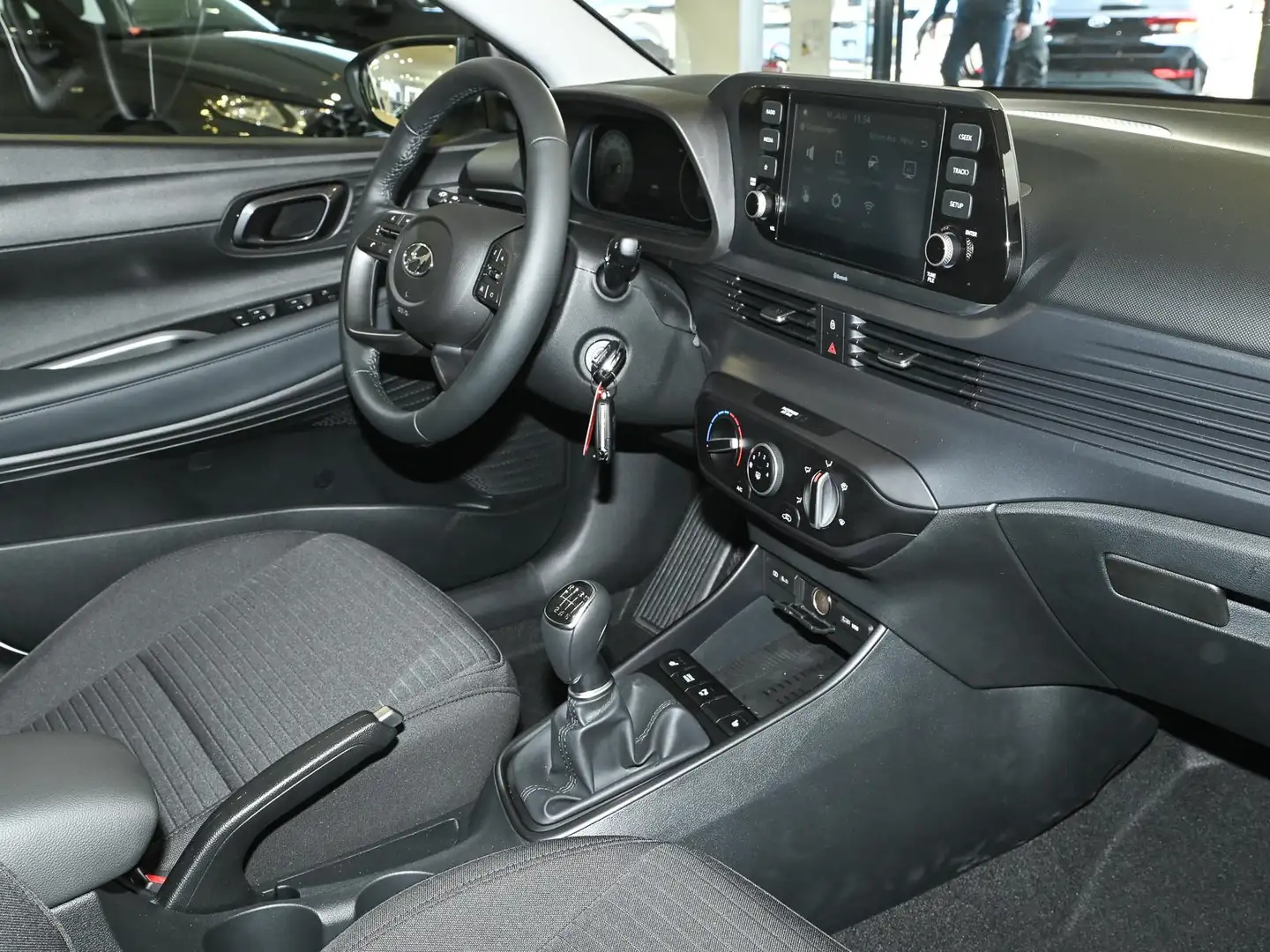 Vehicle image, number 4