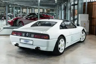 Vehicle image thumbnail, number 4