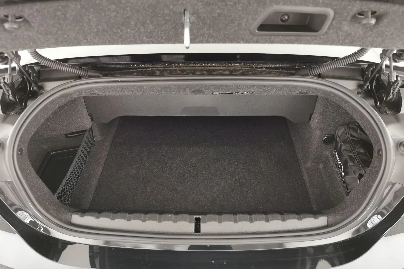 Vehicle image, number 5
