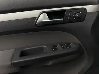 Vehicle image thumbnail, number 15