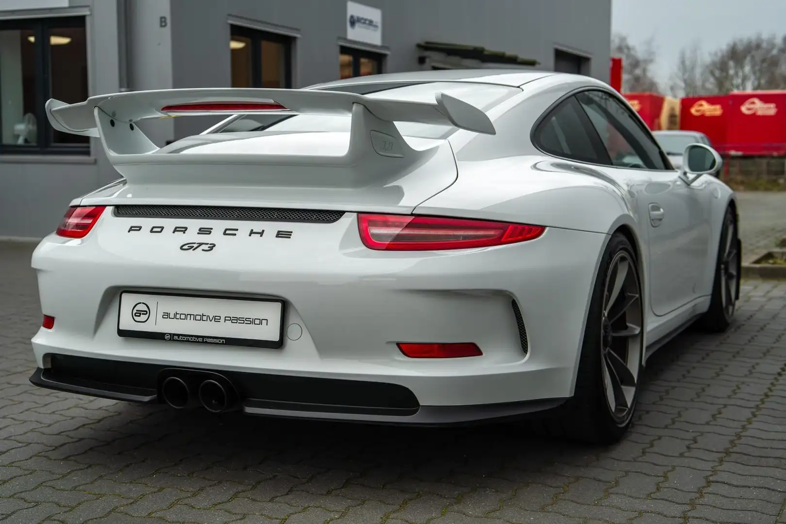 Vehicle image, number 6