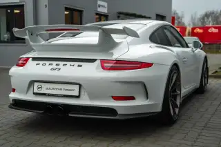 Vehicle image thumbnail, number 6