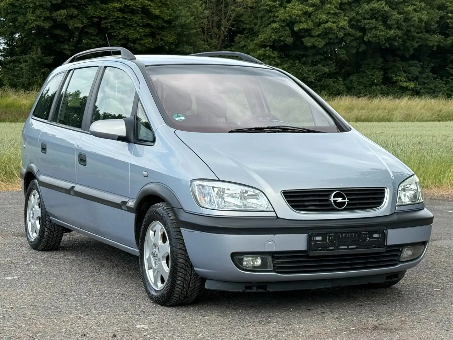 Vehicle image, number 1