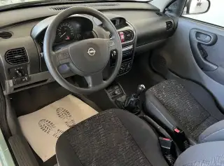 Vehicle image thumbnail, number 6