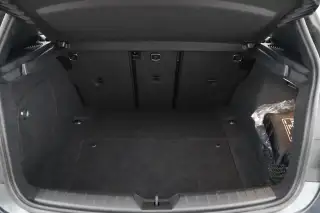 Vehicle image thumbnail, number 6