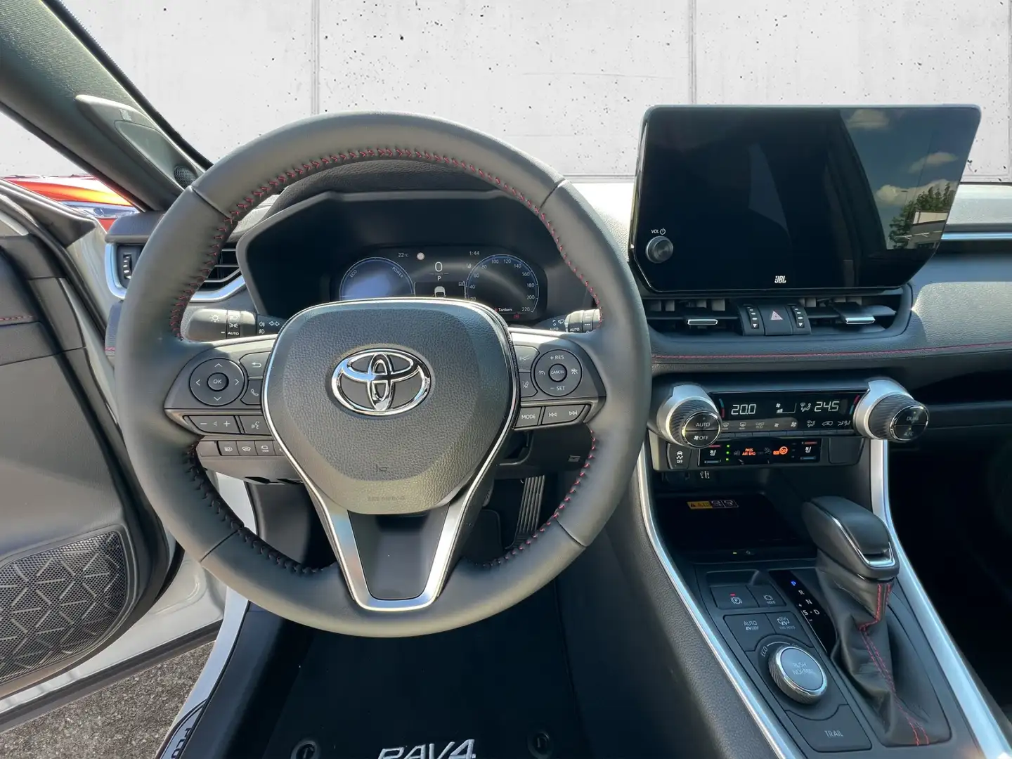 Vehicle image, number 8
