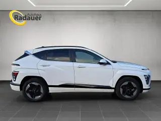 Vehicle image thumbnail, number 6