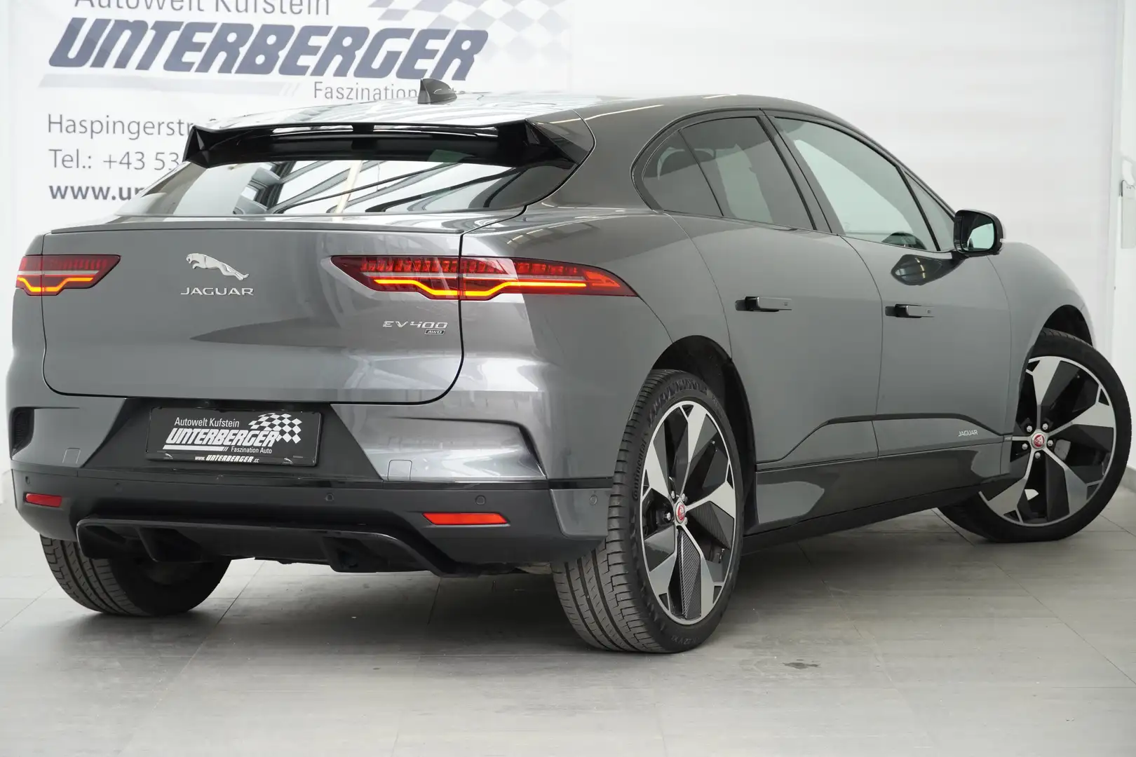 Vehicle image, number 7
