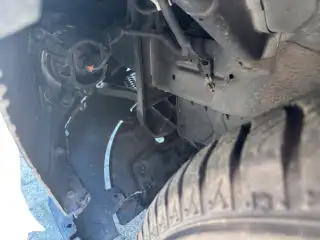 Vehicle image thumbnail, number 5
