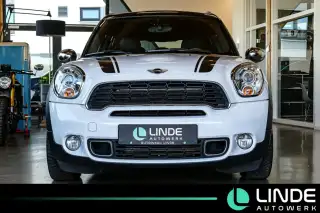 Vehicle image thumbnail, number 7