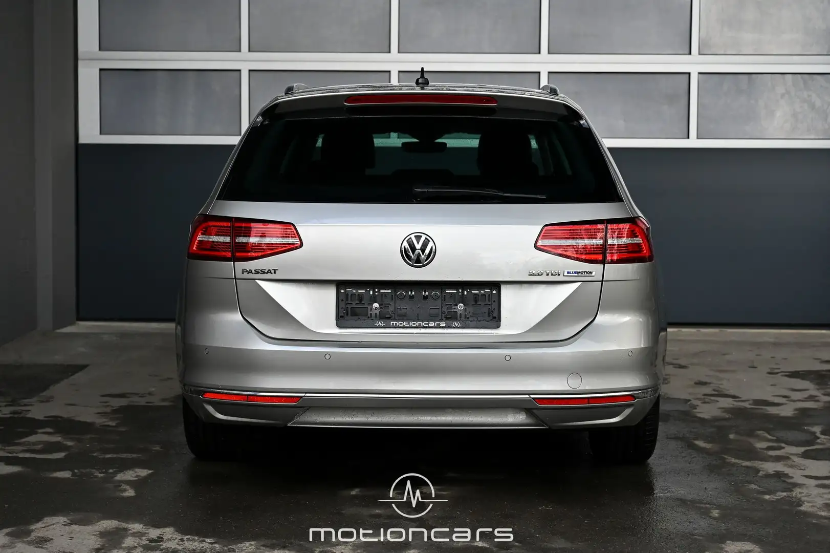 Vehicle image, number 4