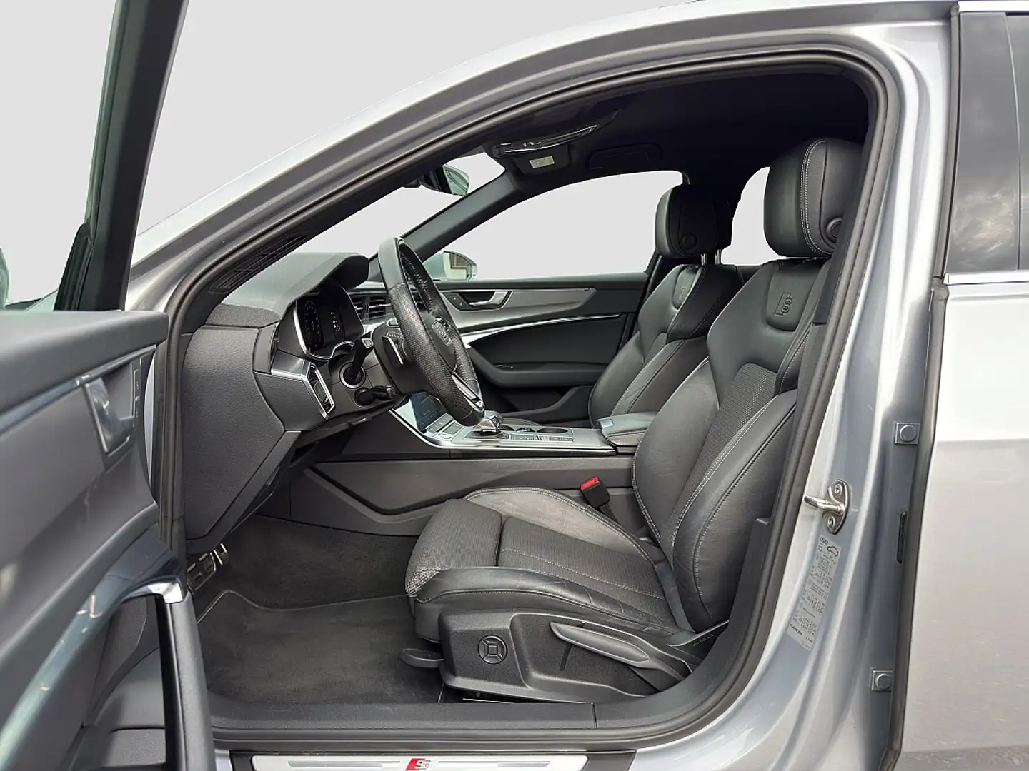 Vehicle image, number 9