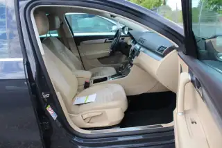 Vehicle image thumbnail, number 10