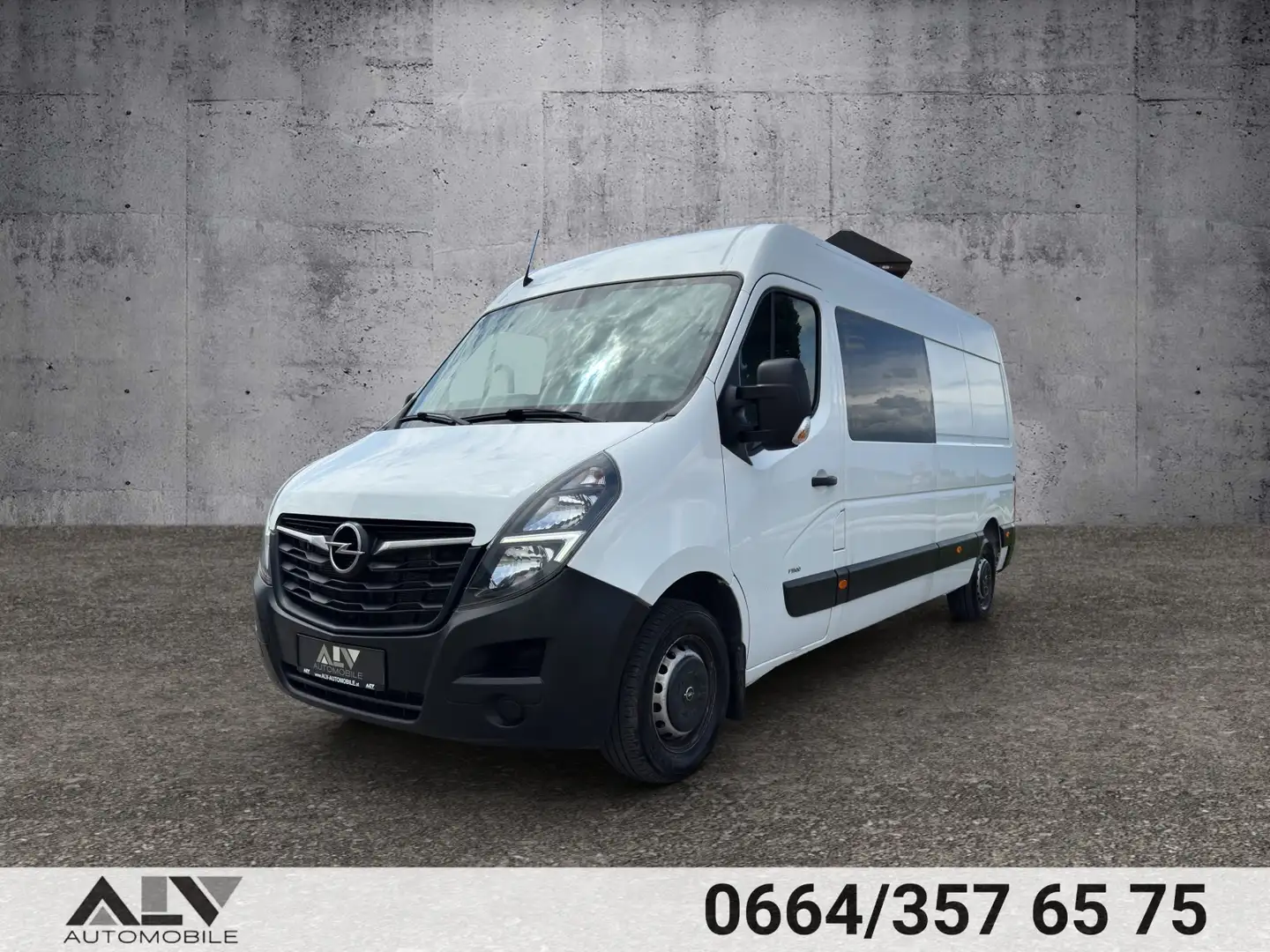 Vehicle image, number 2