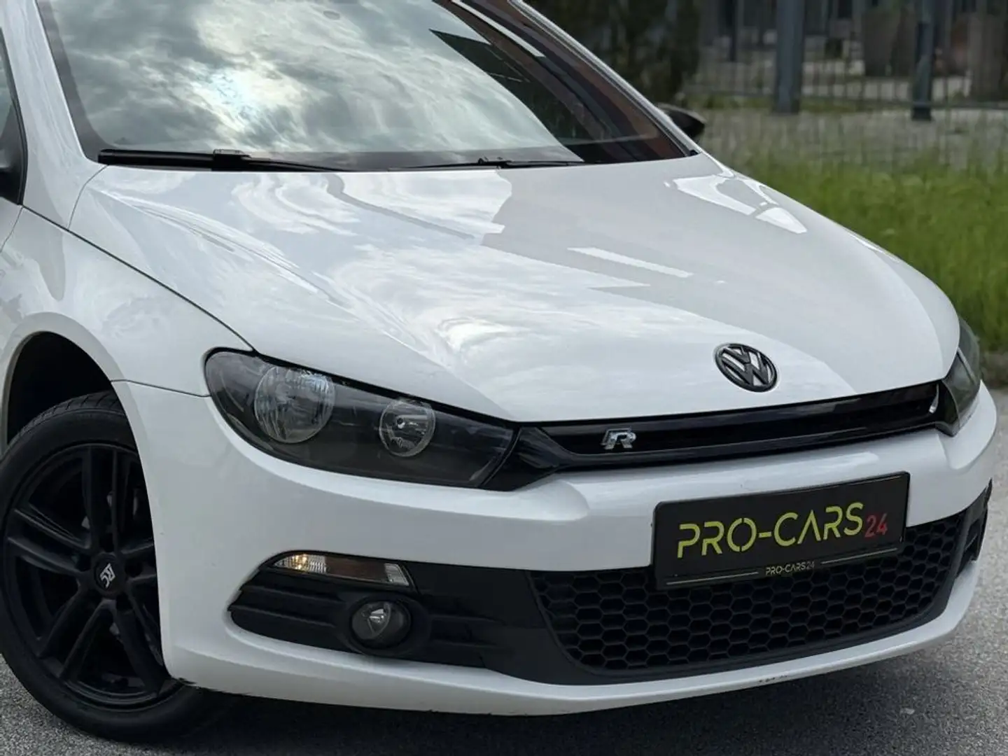 Vehicle image, number 5
