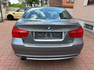 Vehicle image thumbnail, number 5