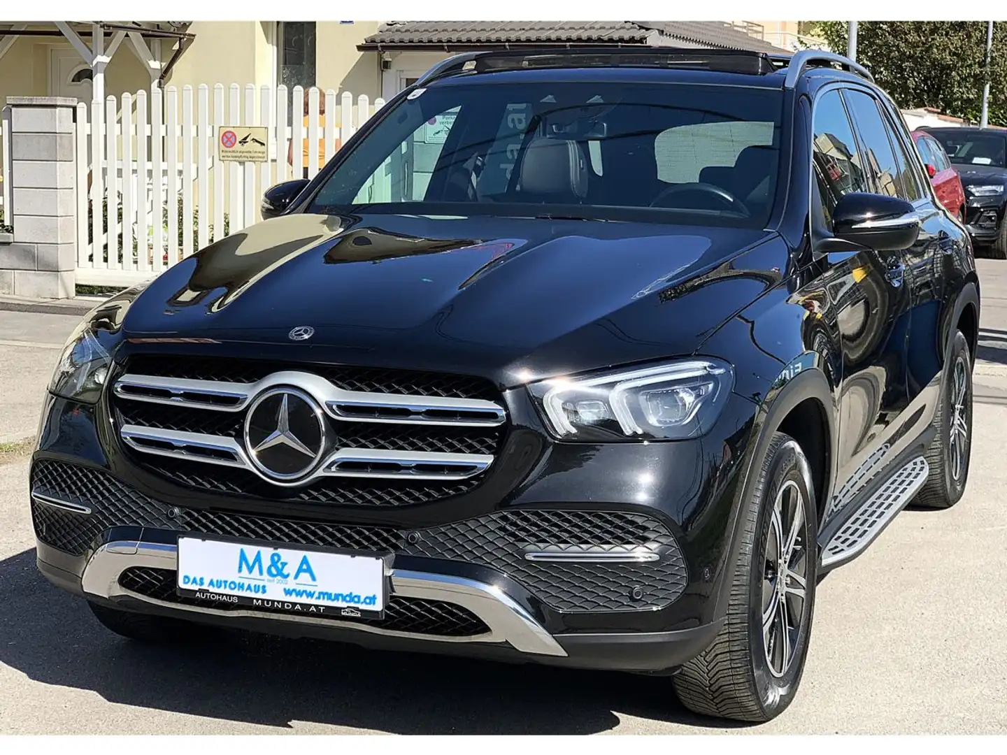 Vehicle image, number 1