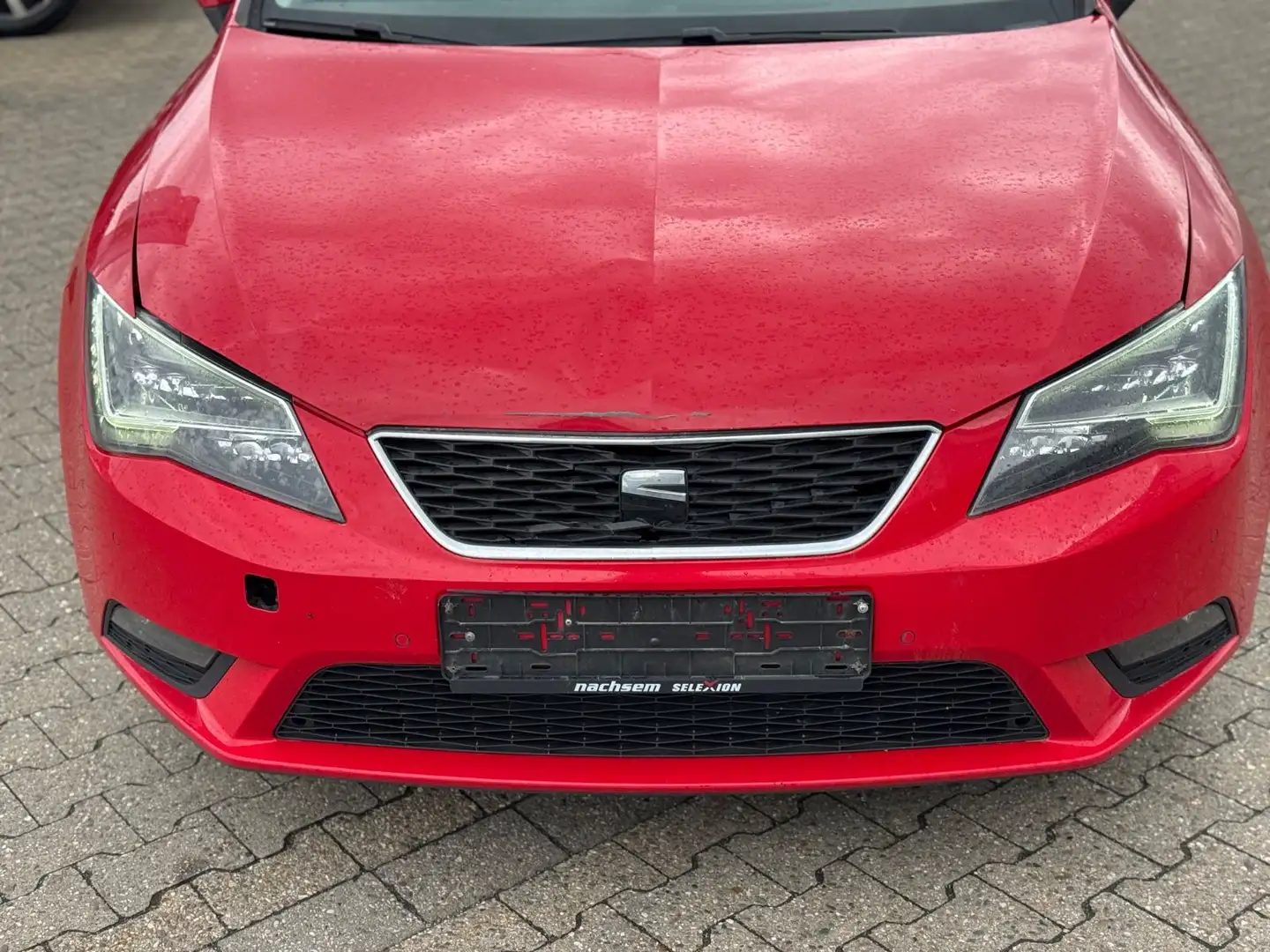 Vehicle image, number 8