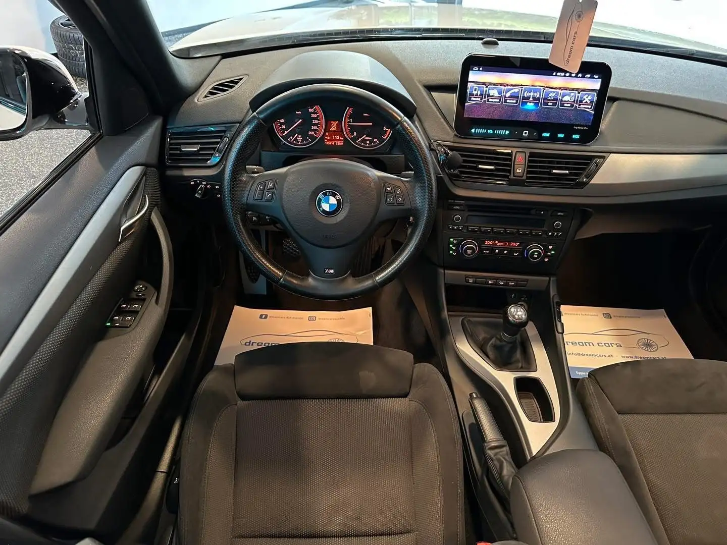 Vehicle image, number 18