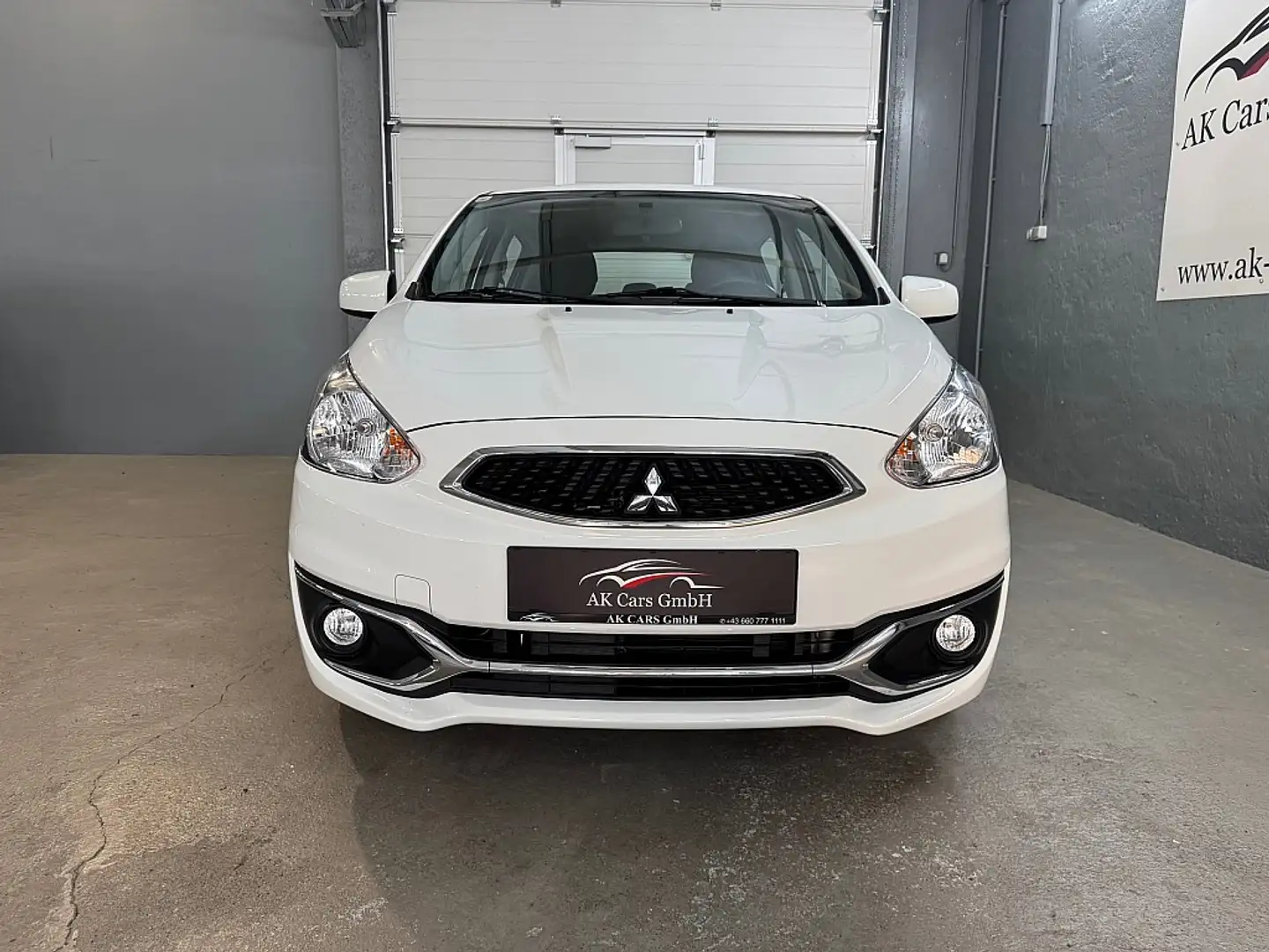 Vehicle image, number 3