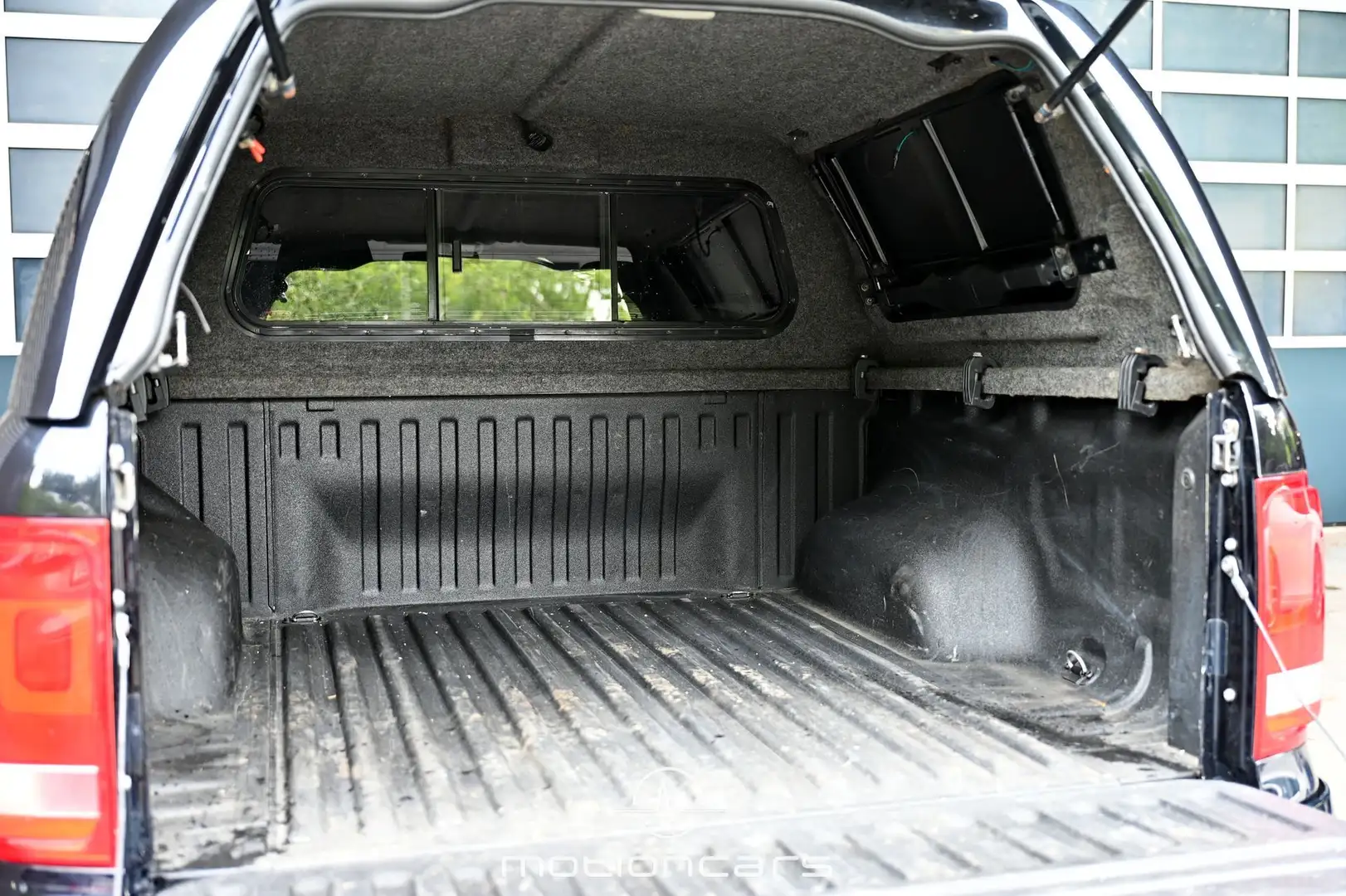 Vehicle image, number 17
