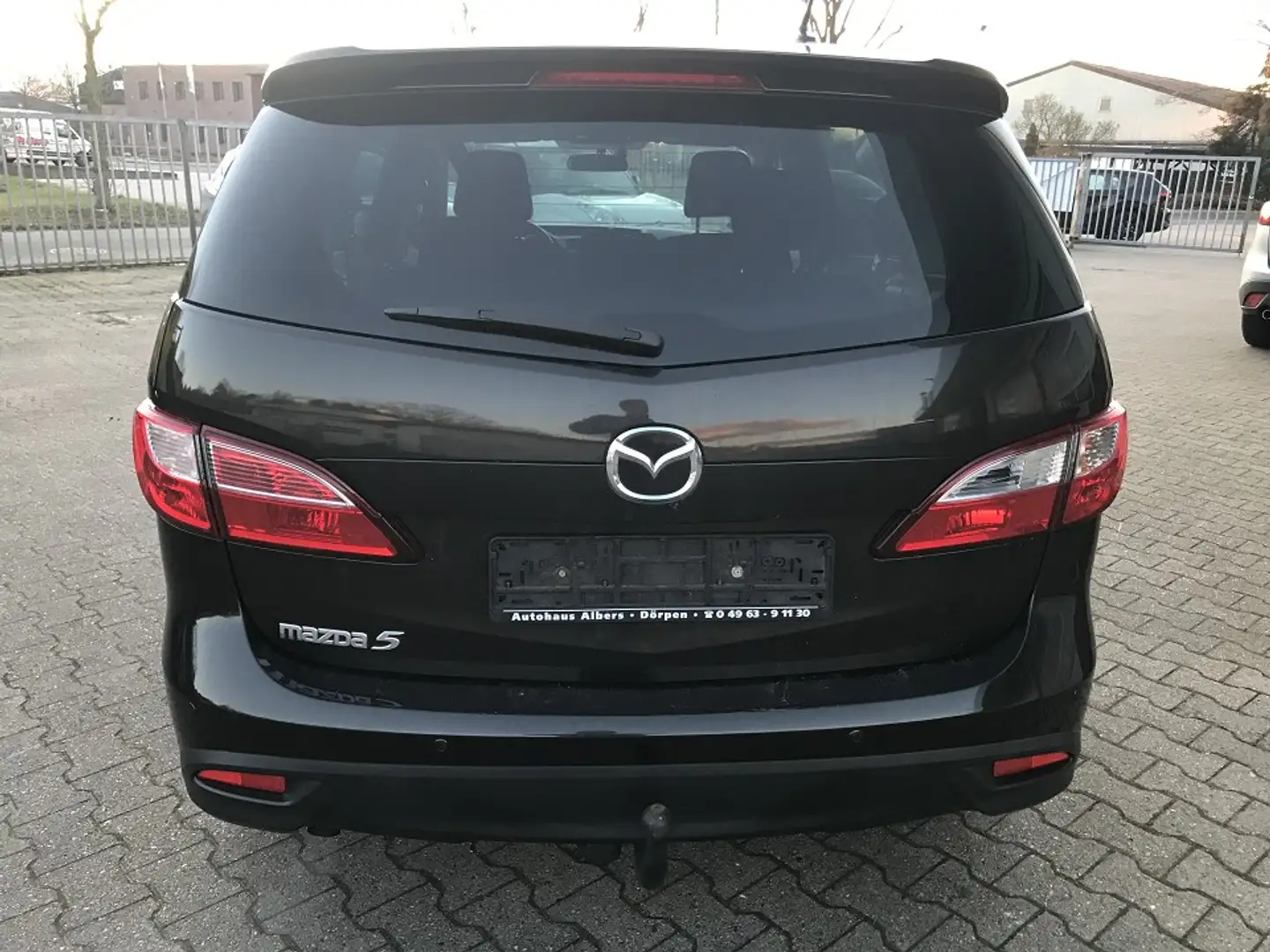 Vehicle image, number 6