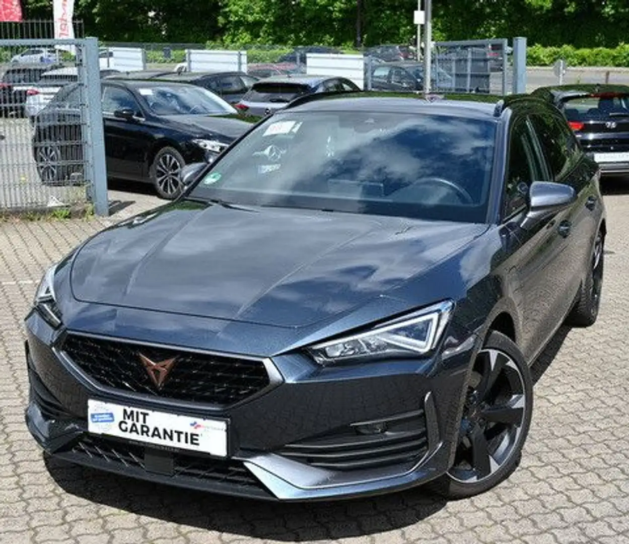 Vehicle image, number 2