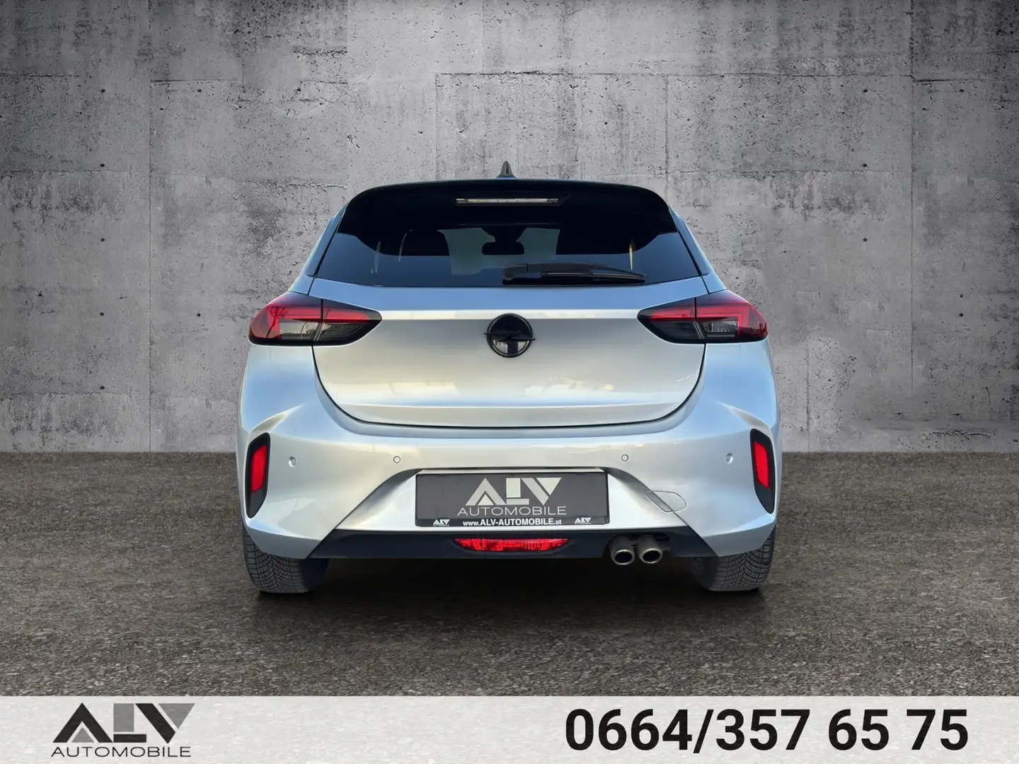 Vehicle image, number 6