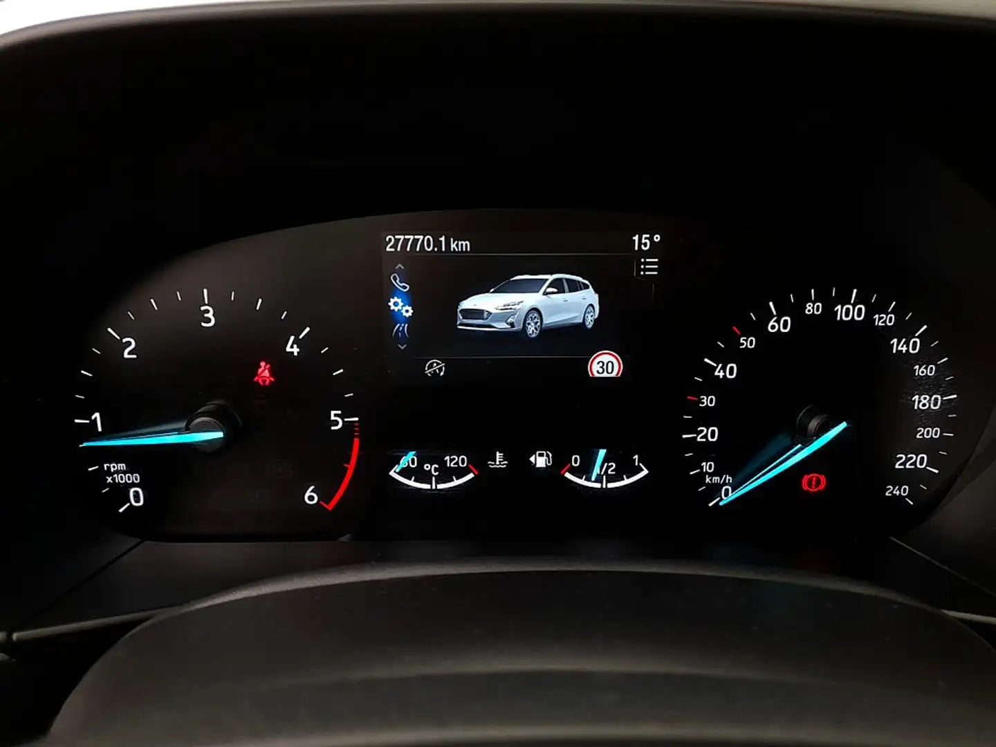 Vehicle image, number 8