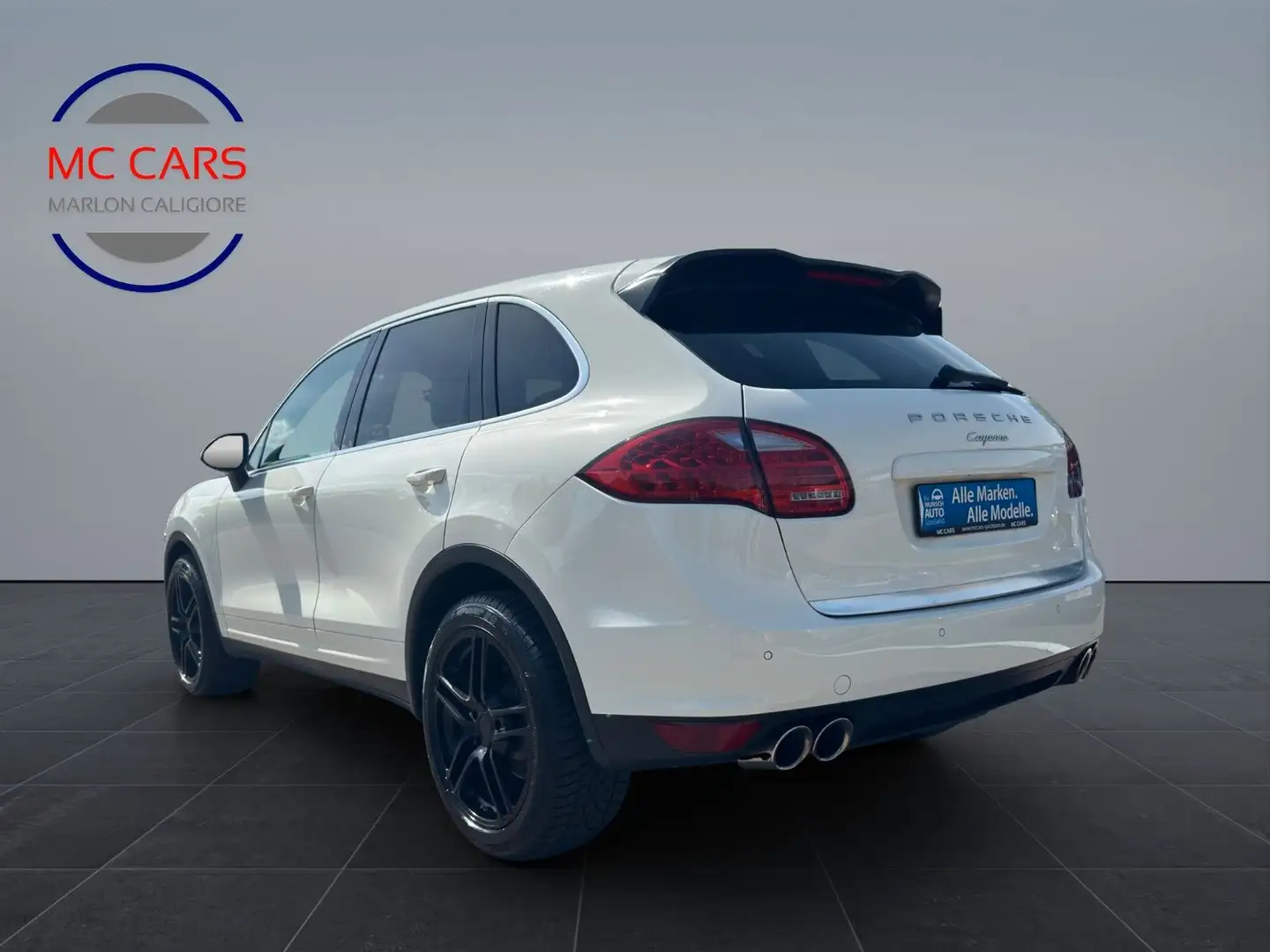 Vehicle image, number 2