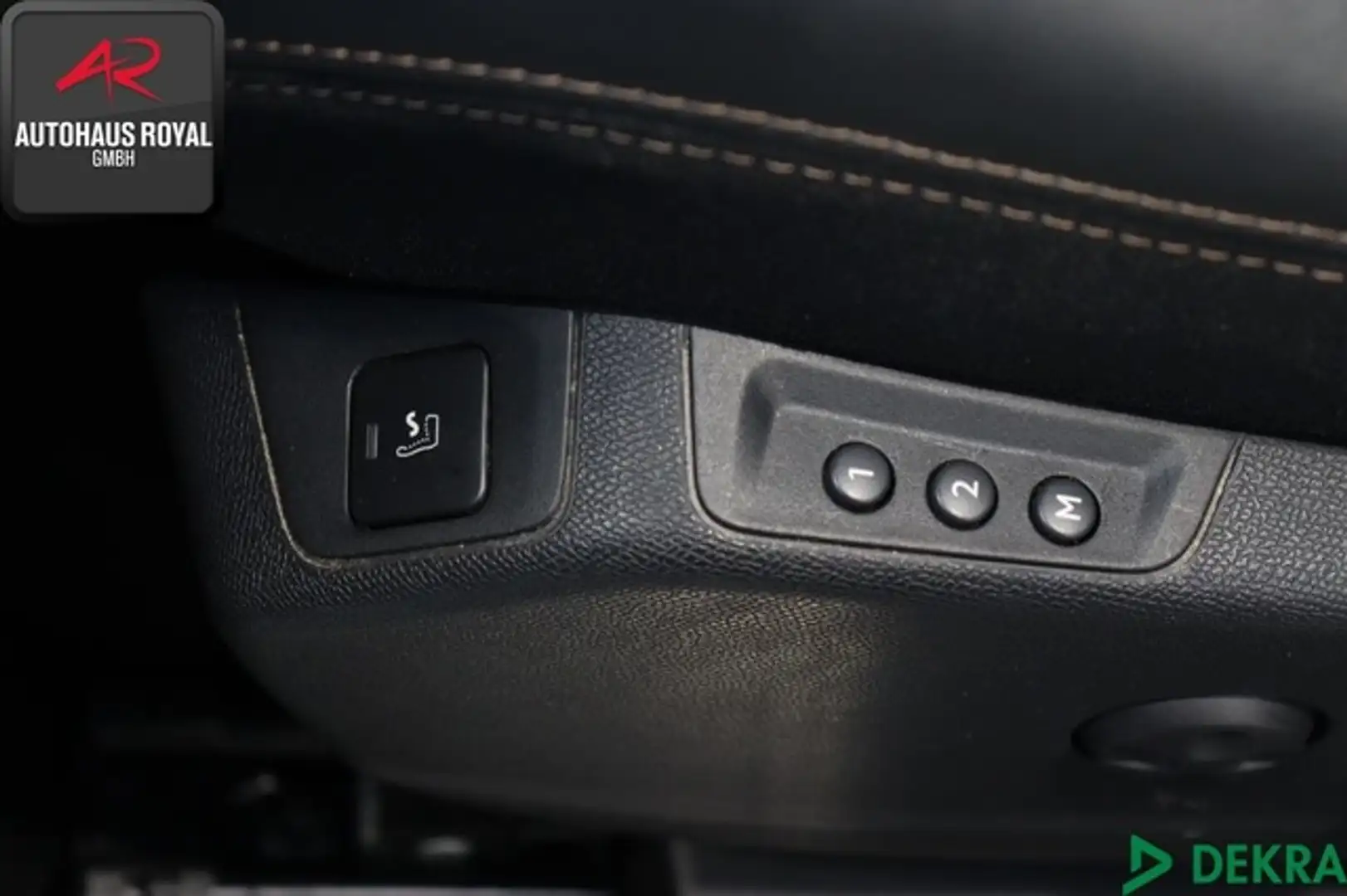 Vehicle image, number 8