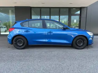 Vehicle image thumbnail, number 5