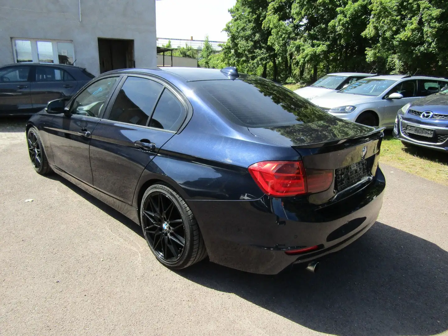 Vehicle image, number 7