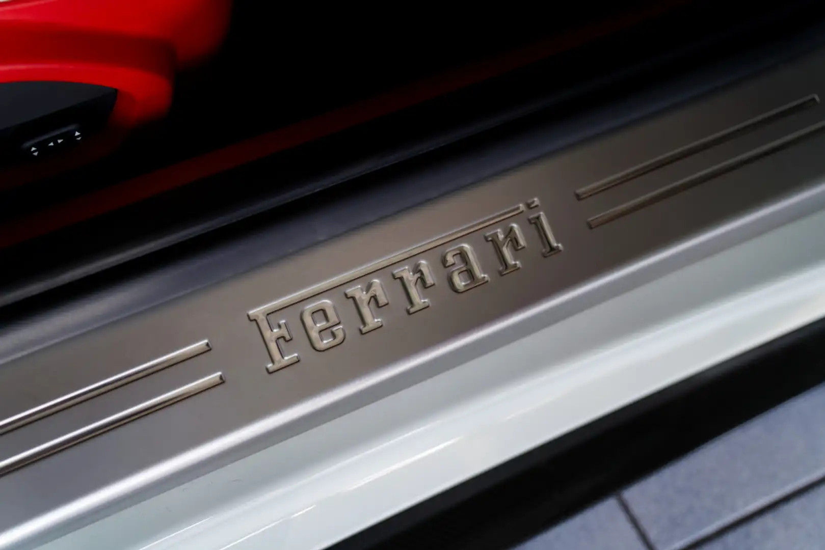 Vehicle image, number 13