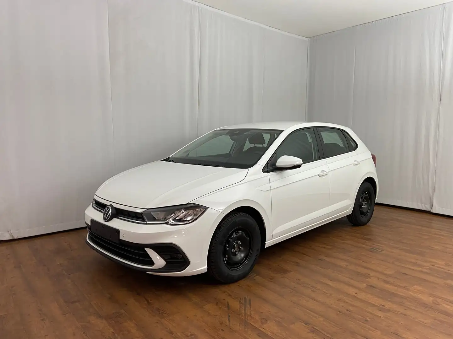 Vehicle image, number 2